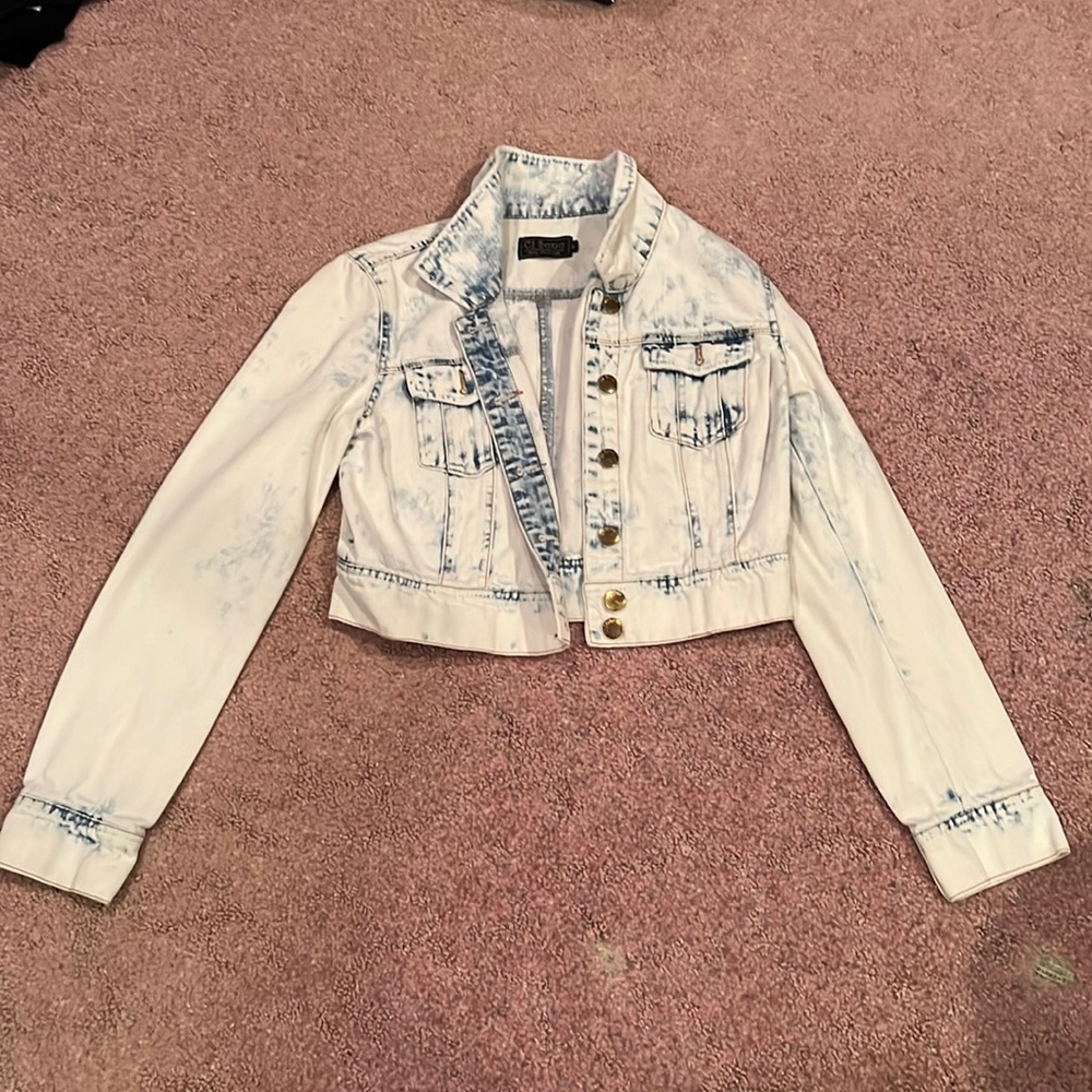 Jean jacket light wash